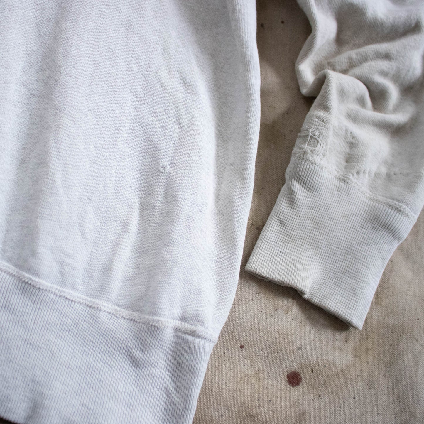 40s/50s Single V Sweatshirt
