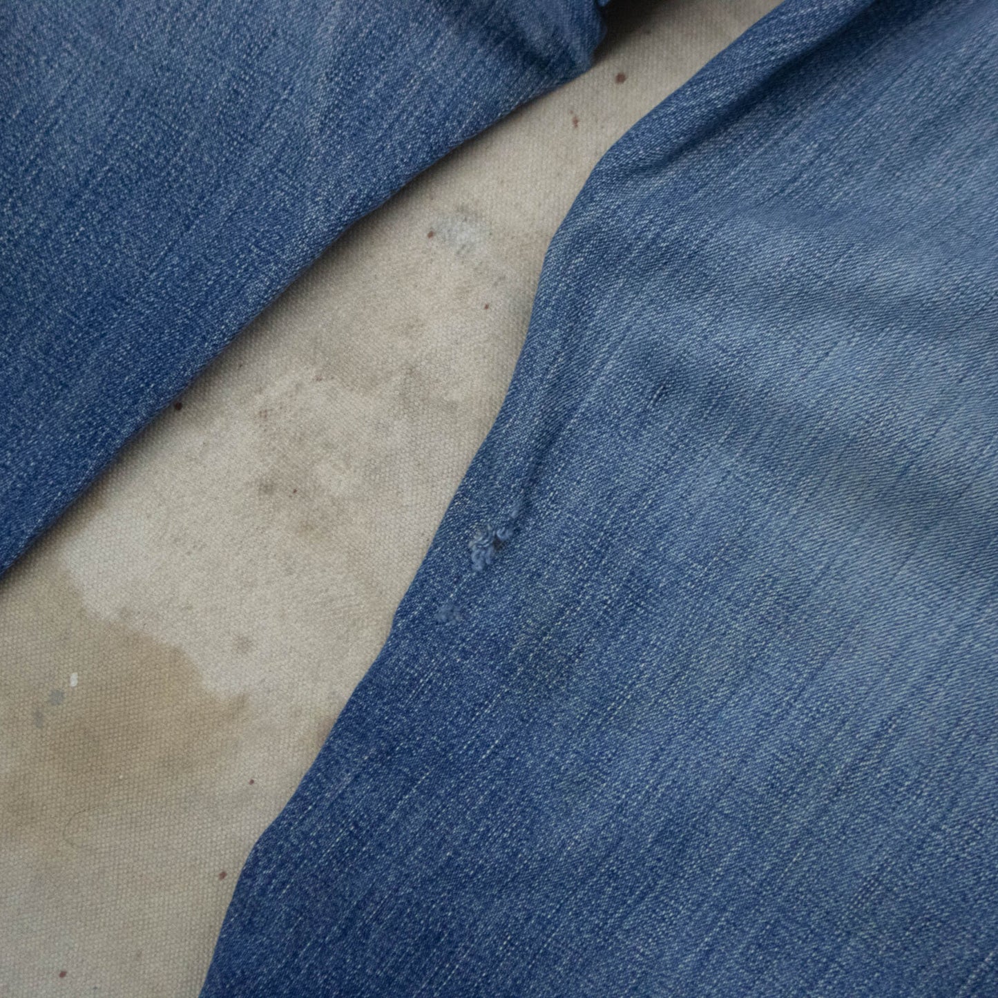 Hip Zip Jeans
