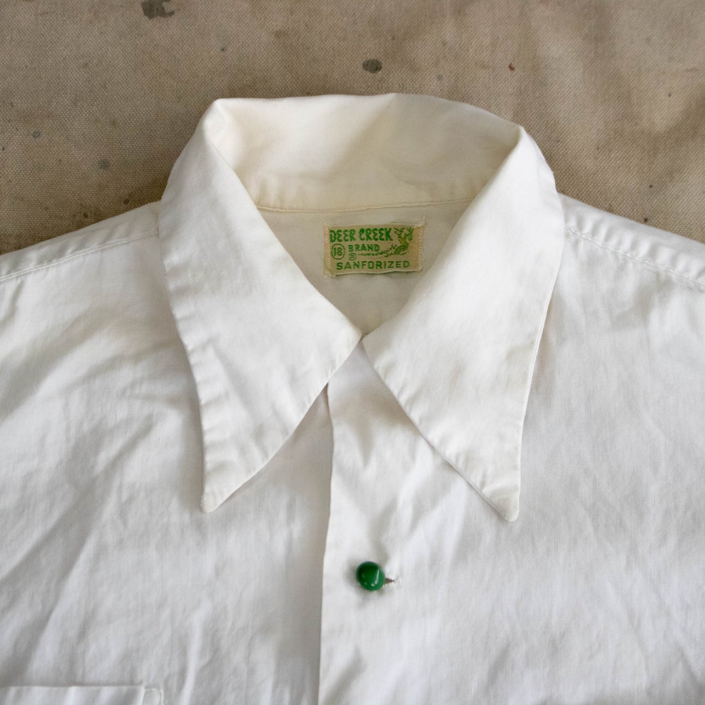 40s Blouse w/ Exaggerated Dagger Collar