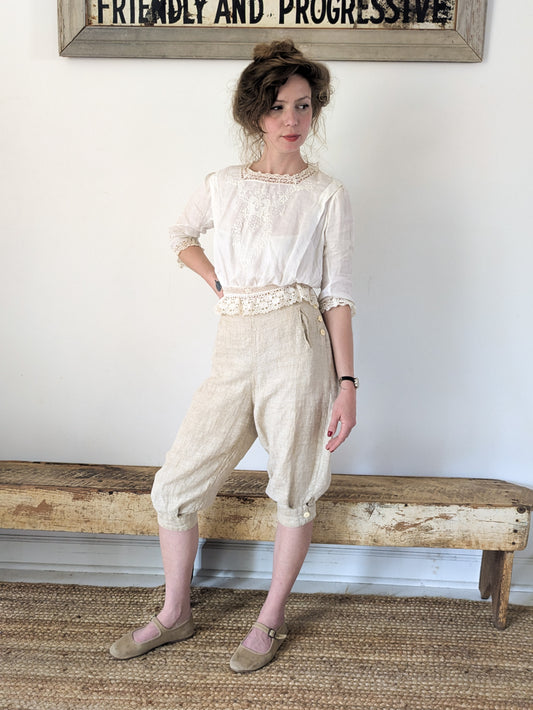 40s Does Victorian Breeches