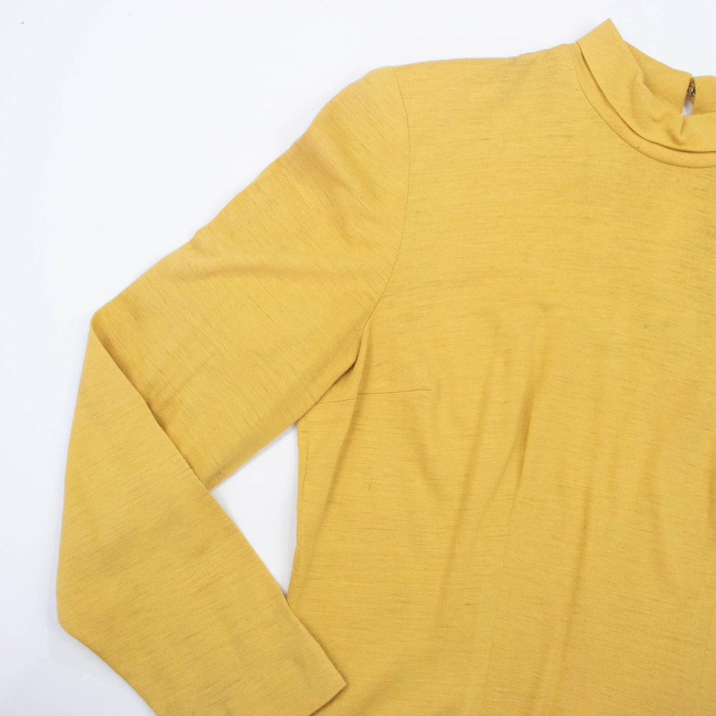 40s Medium Large Pale Yellow Soft Wool Turtleneck Sweater