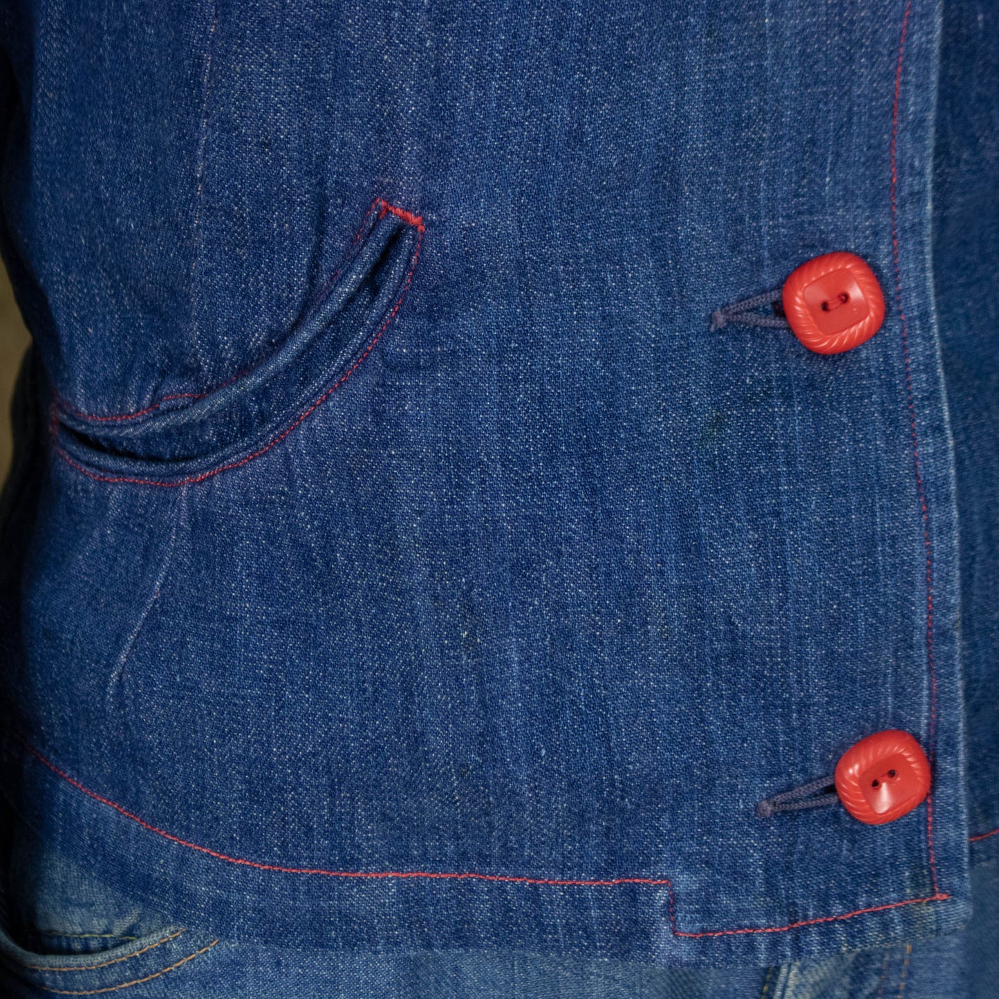 Vintage 40s Medium Sized Western Cut Denim Jacket with Smiley Pockets