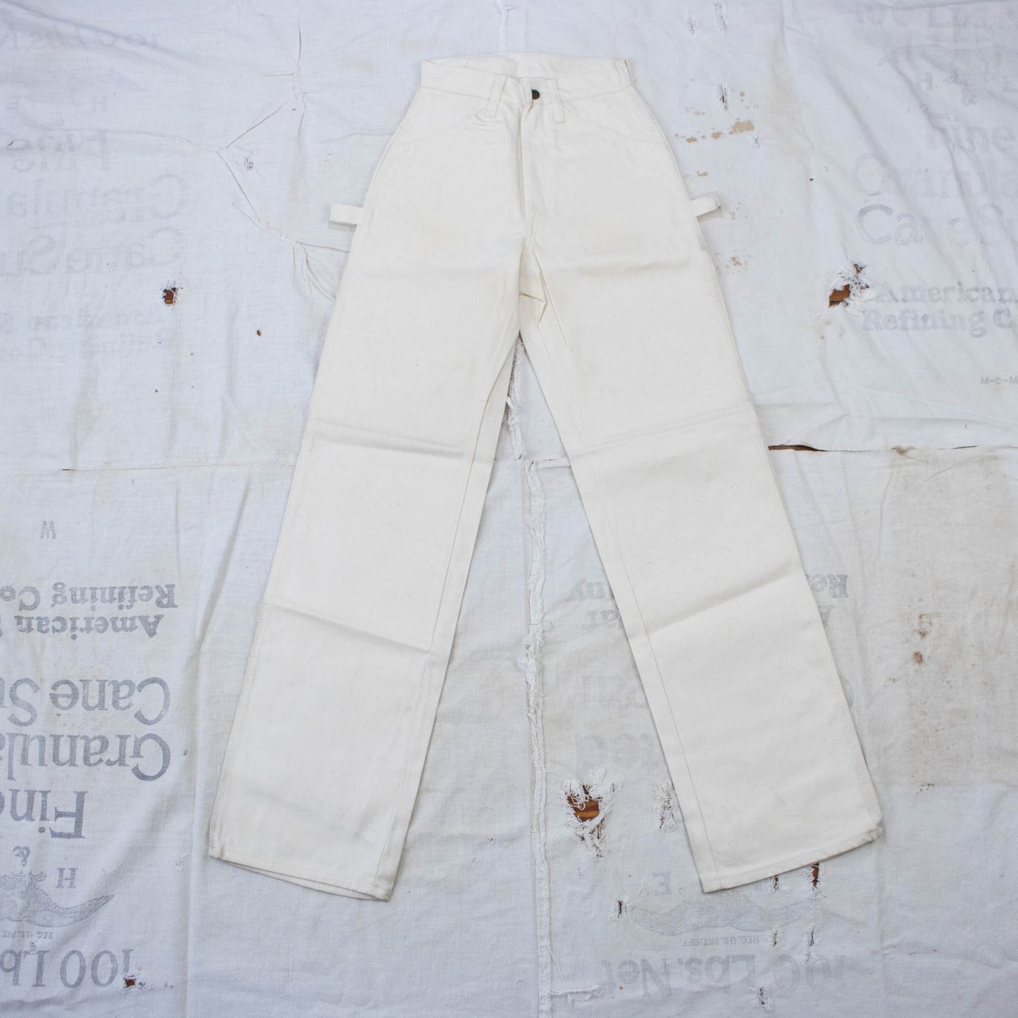 1970s Waist Size 24 Deadstock DeeCee Cream White Carpenter Pants