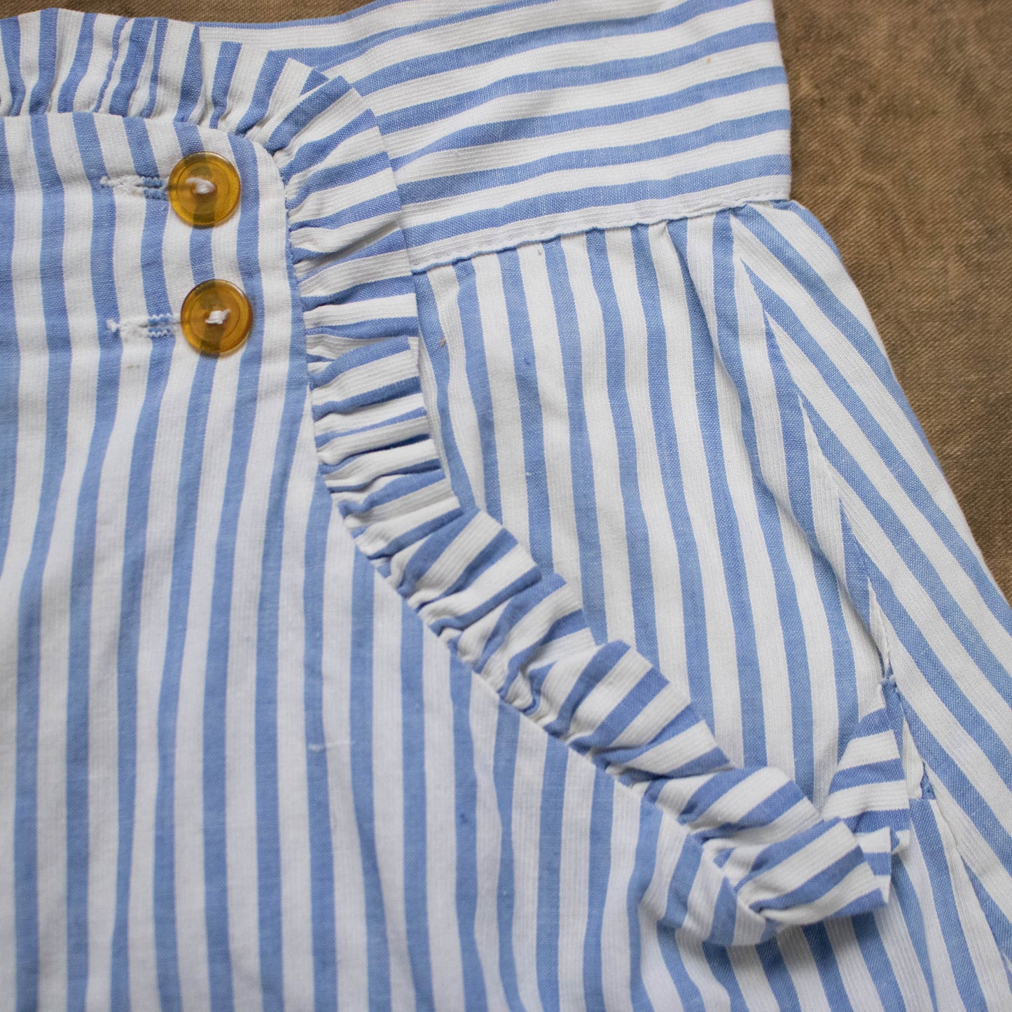 40's Catalina Ruffled Side Button Shorts