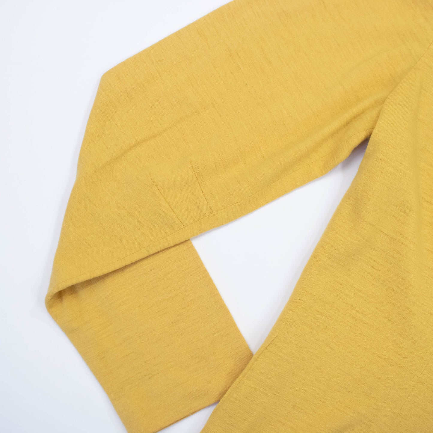 40s Medium Large Pale Yellow Soft Wool Turtleneck Sweater