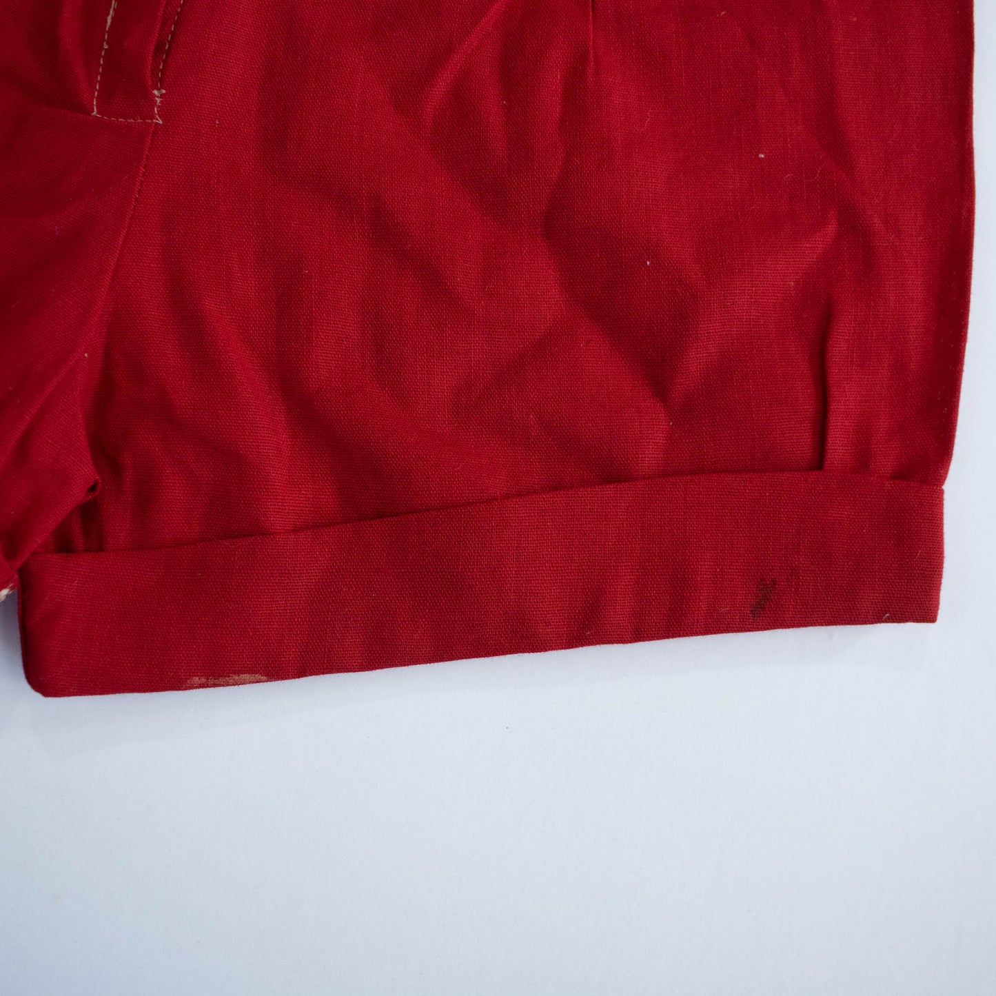 Deadstock 50s Red Cotton Shorts 26