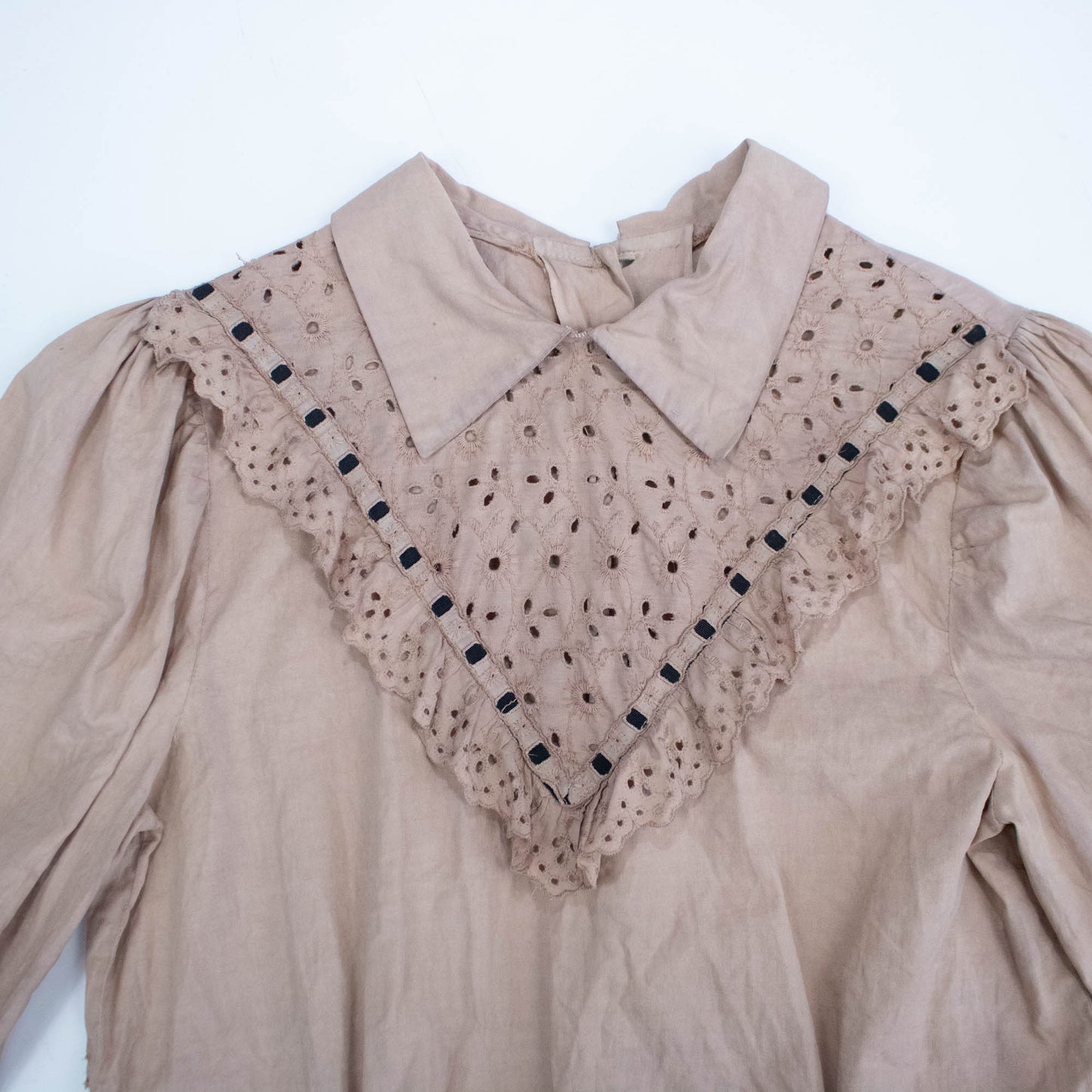 50s Caramel Eyelet Blouse
