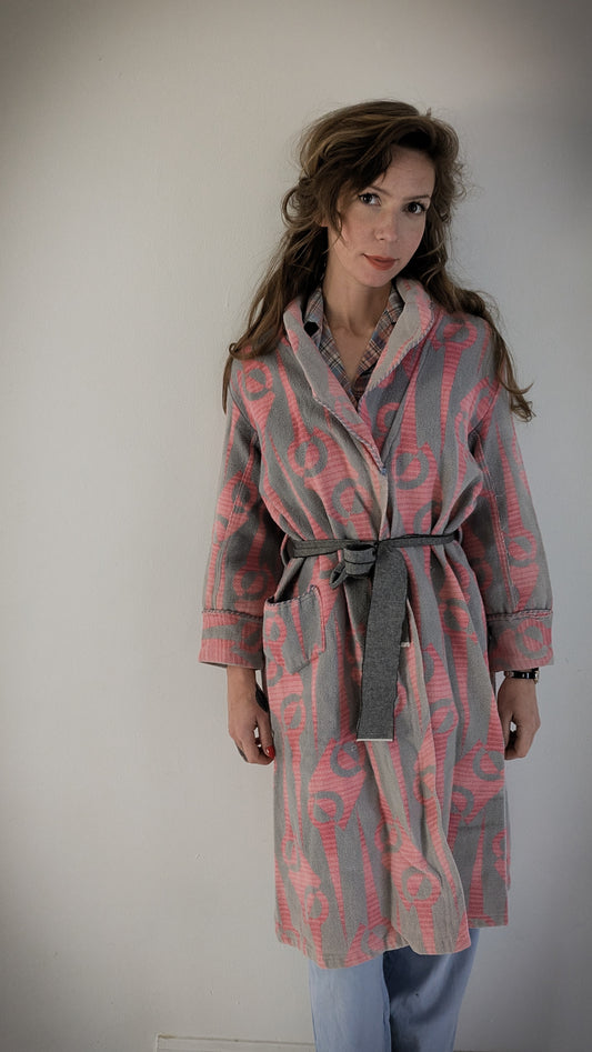 1930s Pink & Gray Beacon Robe