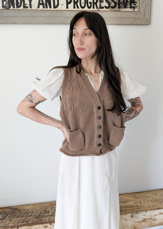 Loose Knit Sweater Vest