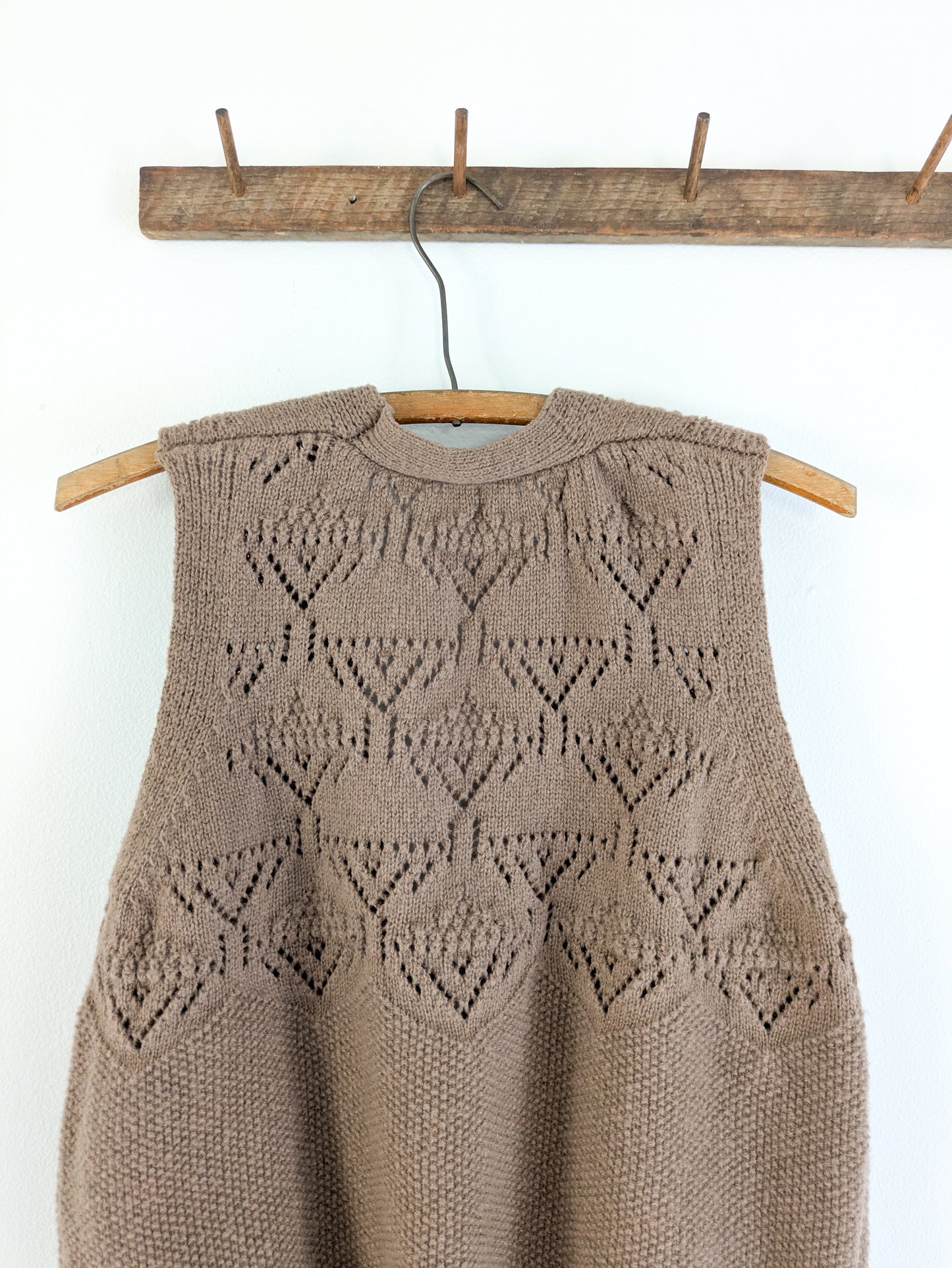 Loose Knit Sweater Vest