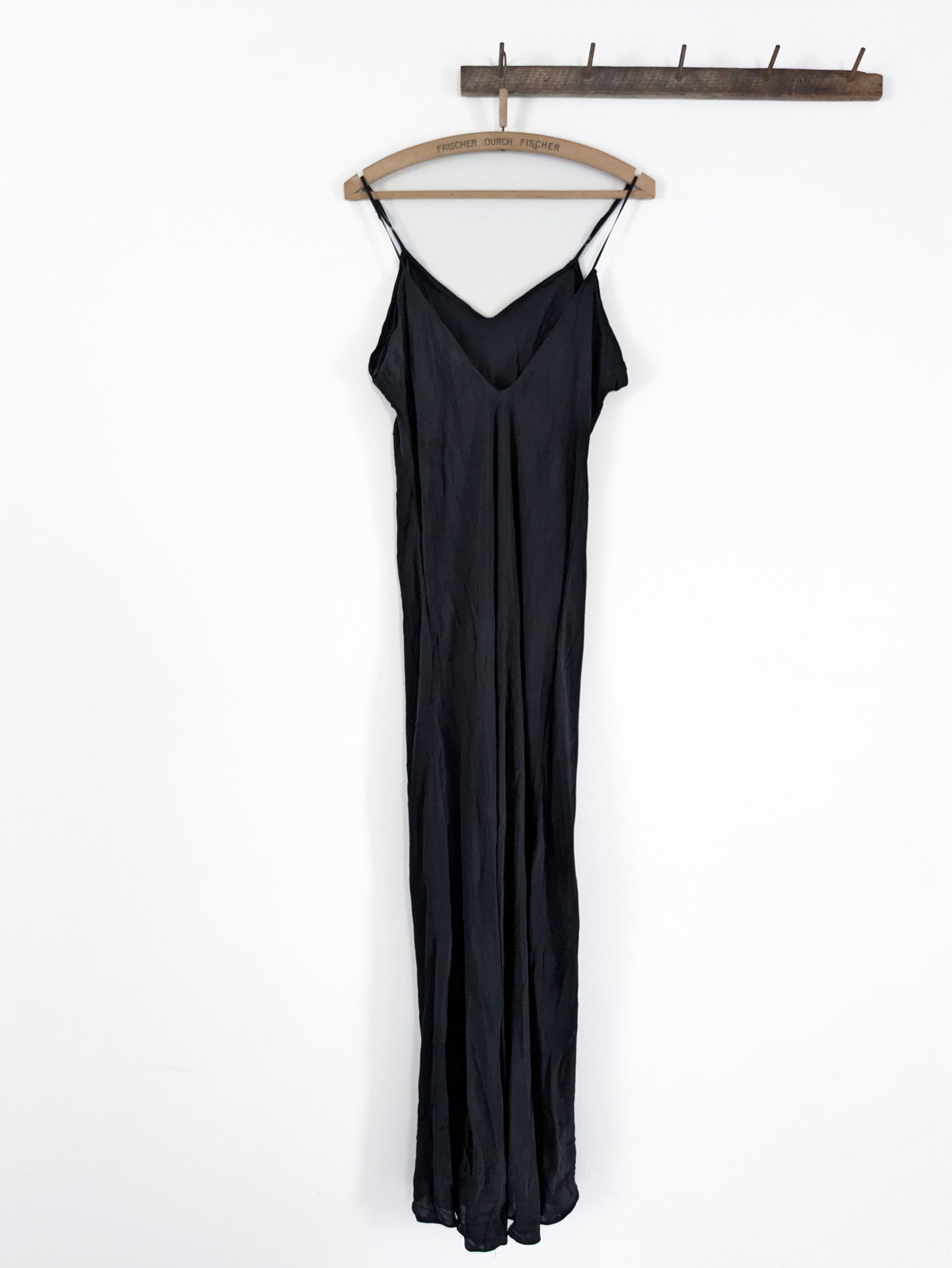 40s Black Slip