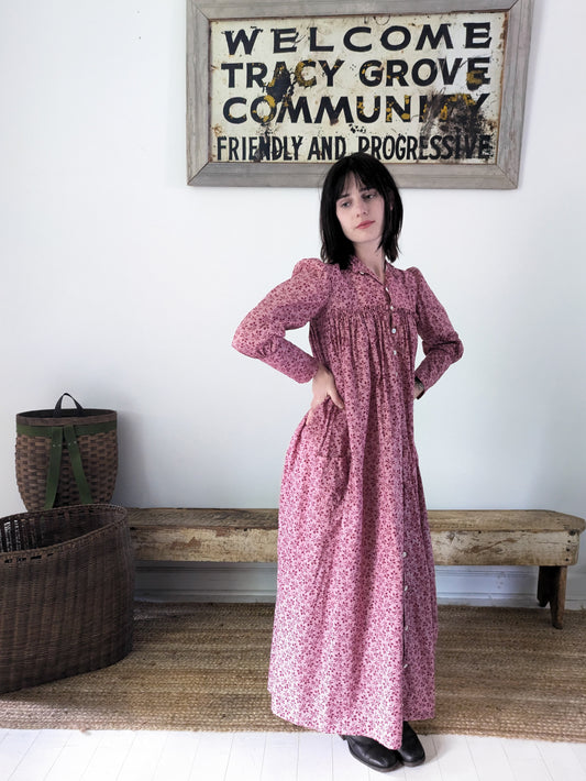 Late 1800s Pink Calico Wrapper