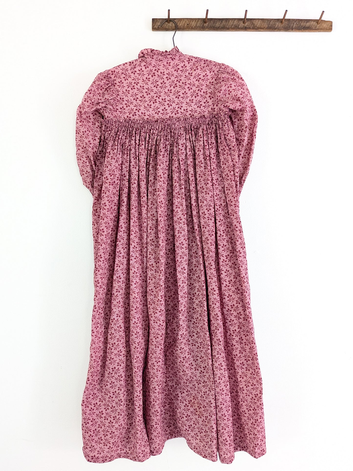 Late 1800s Pink Calico Wrapper
