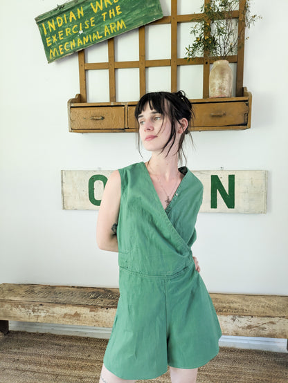 30s Green Gym Suit