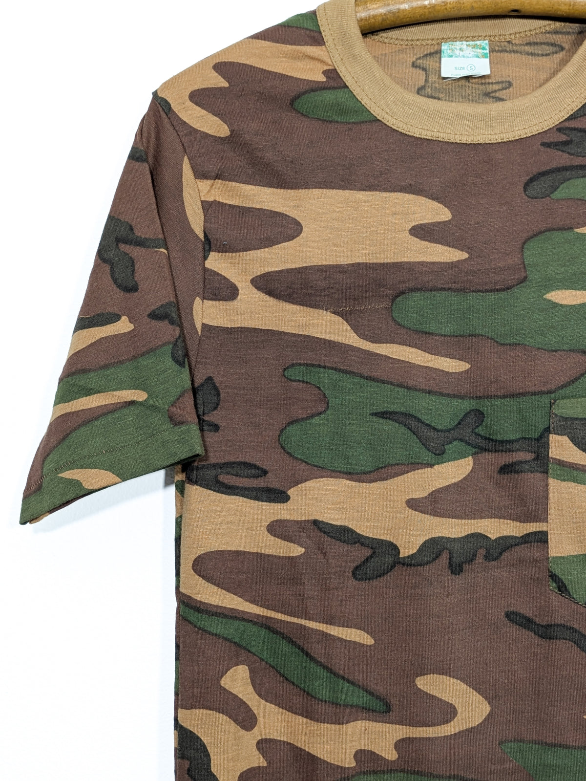 Unisex 80s Camo Tee