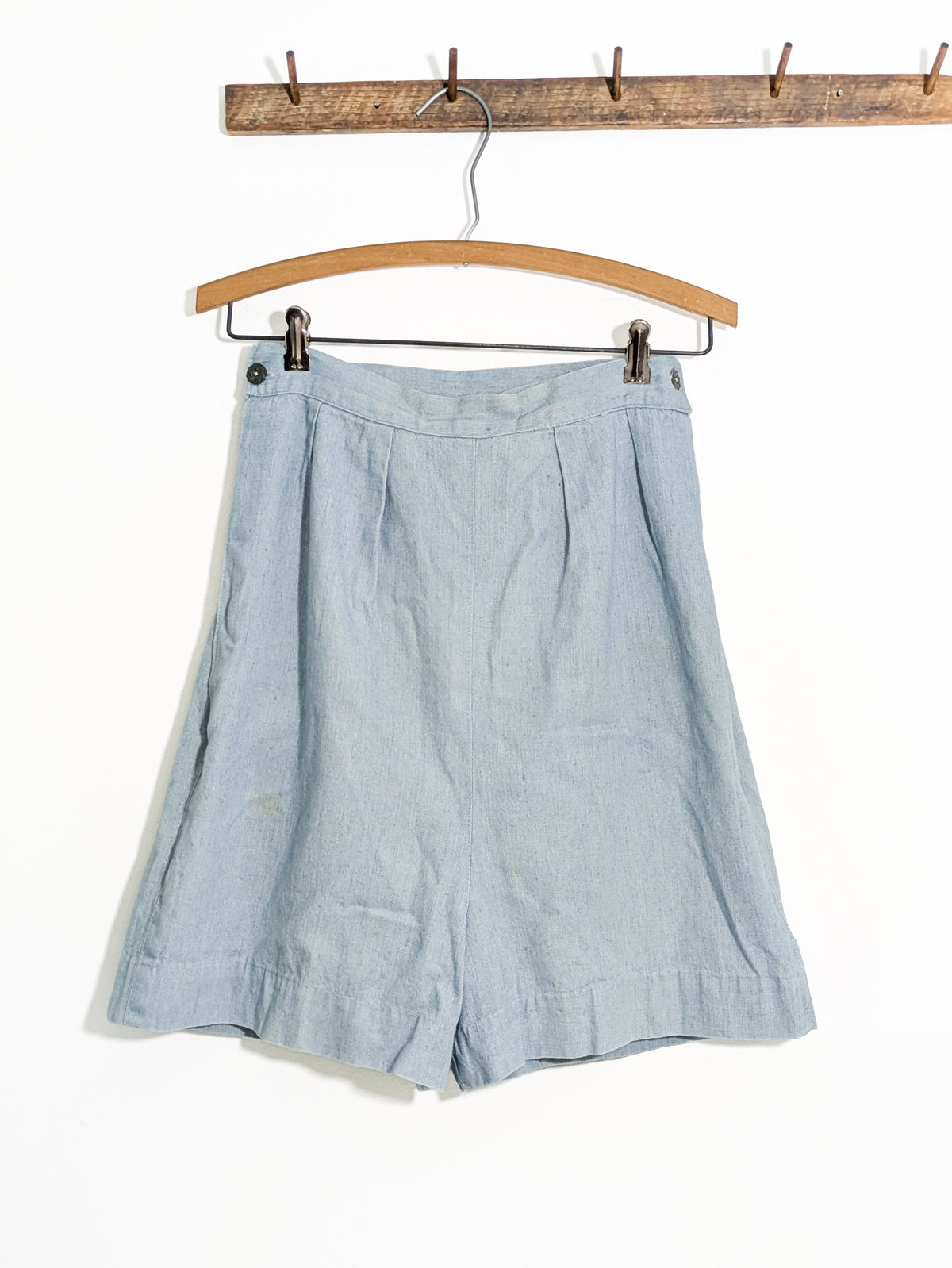 40s Adjustable Chambray Shorts