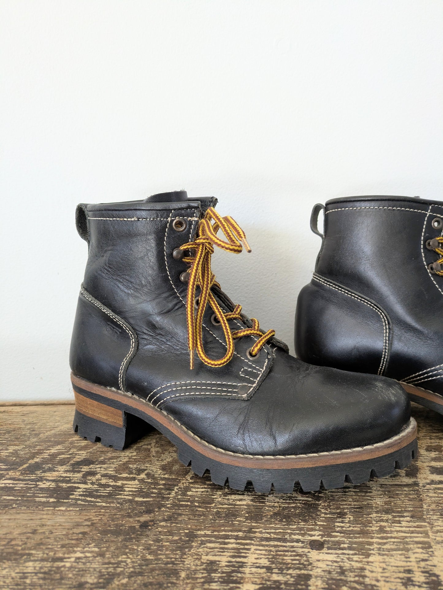 90s Stone Ridge Leather Boots
