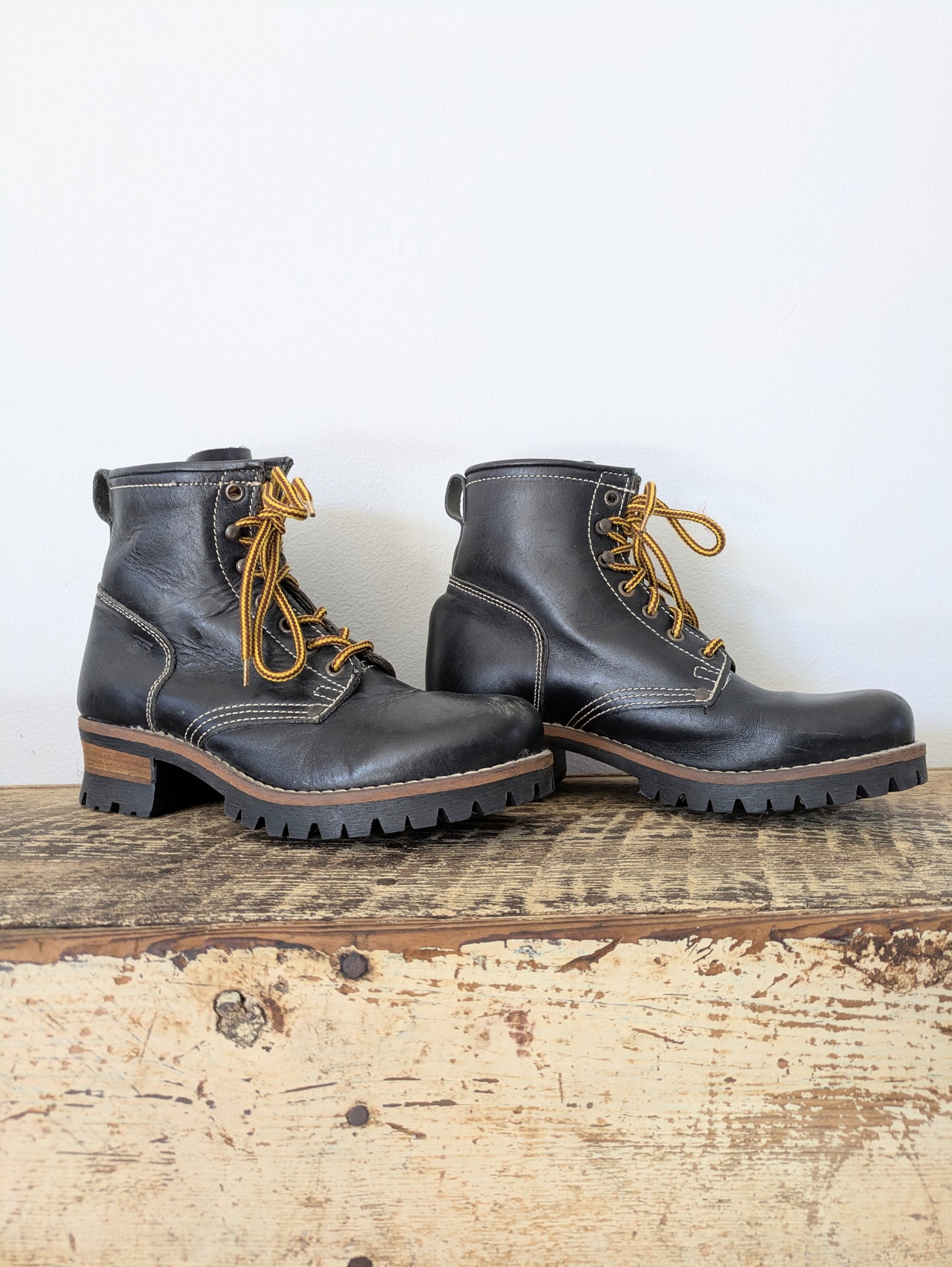 90s Stone Ridge Leather Boots