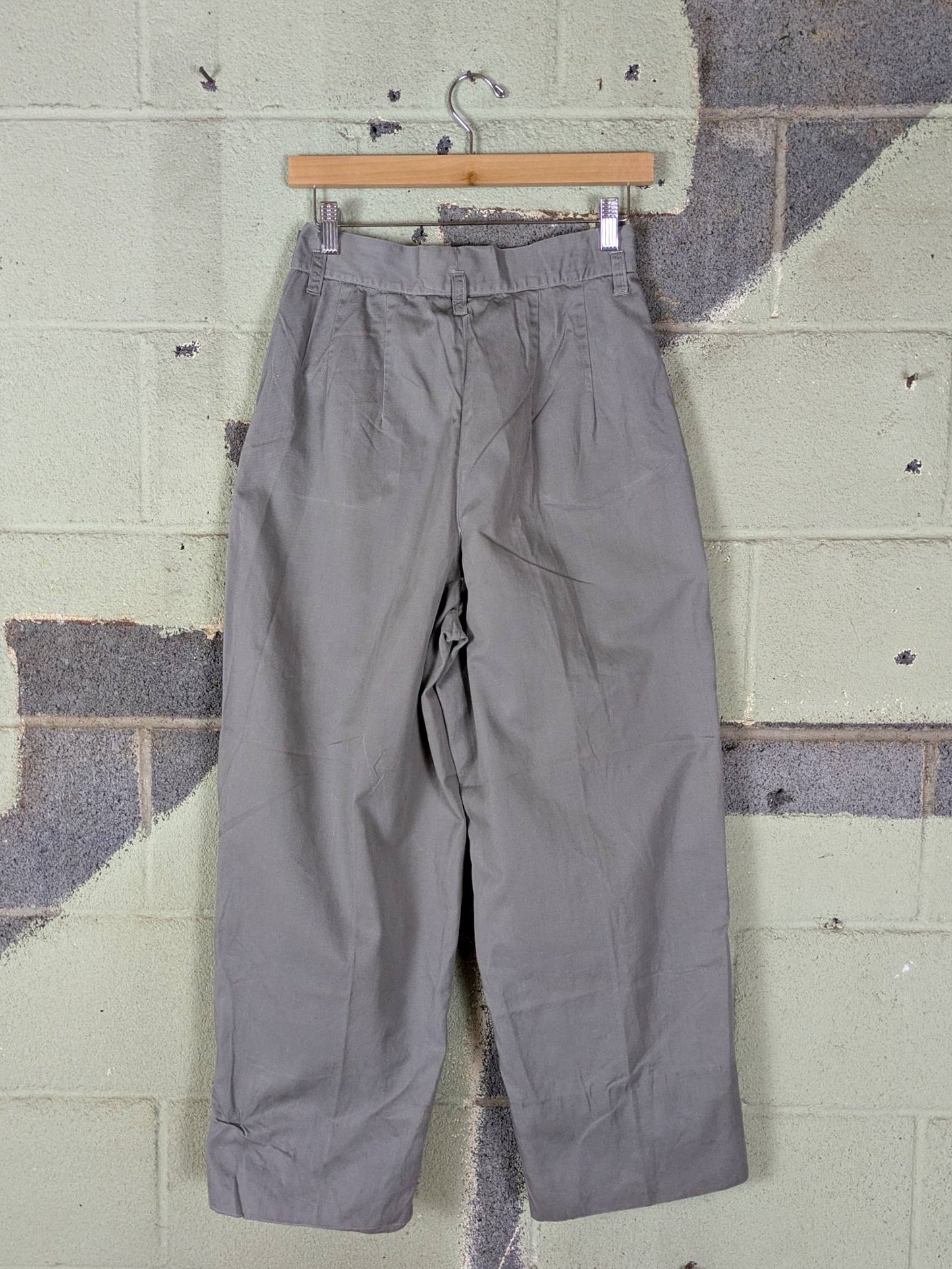 WW2 USN Nurse Uniform Set