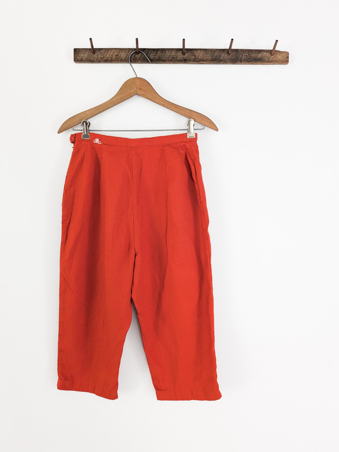 60s Textured Capris