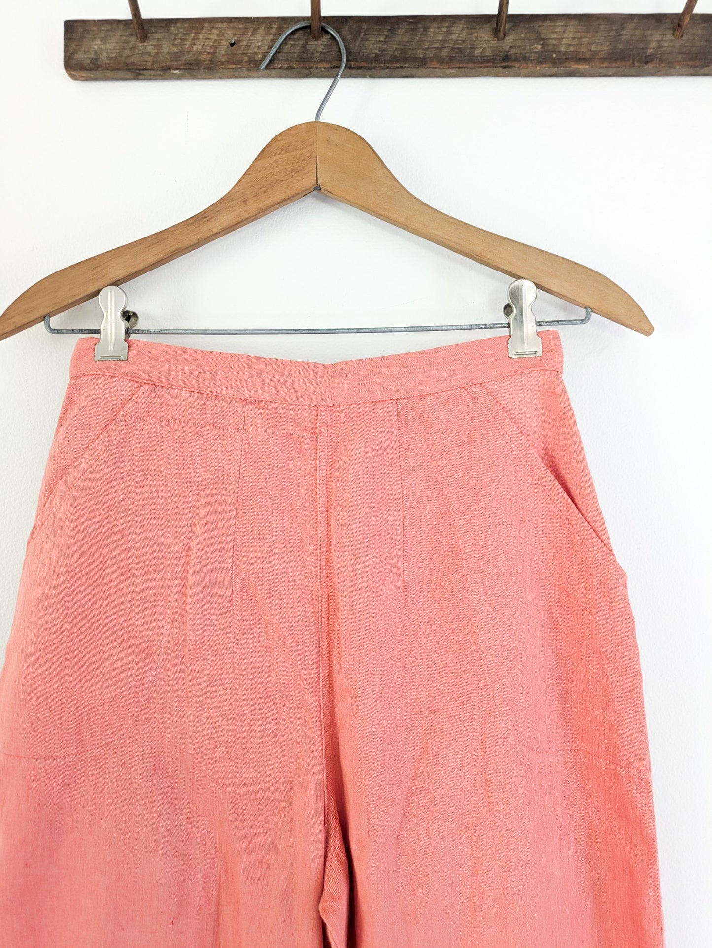 Coral Cotton Cropped Trousers